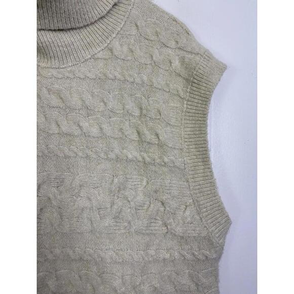 Old Navy Sweater Vest Womens XL Turtleneck Cableknit Cream Neutral Old Money - Picture 3 of 8